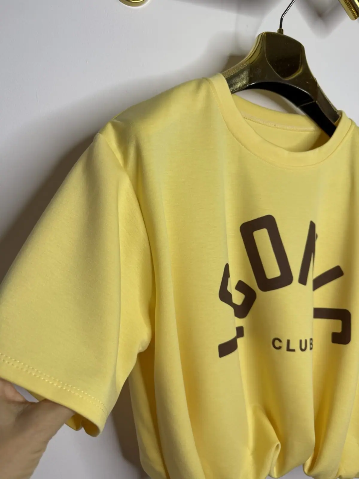 Bluzka żółta krótki rękaw iconic club – miniatura 7 z 10
