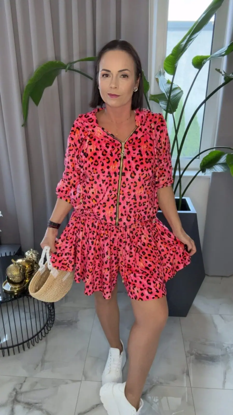Dres welurowy Lola Bianka różowy bluza spodenki – miniatura 4 z 12