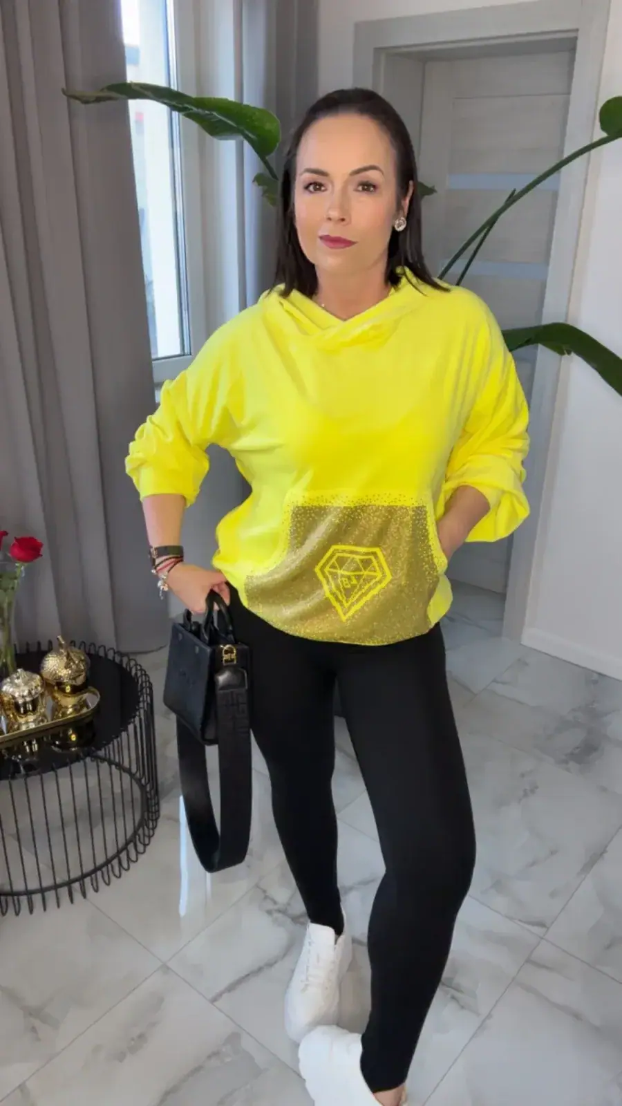 Bluza Lola Bianka welurowa żółta – miniatura 4 z 9