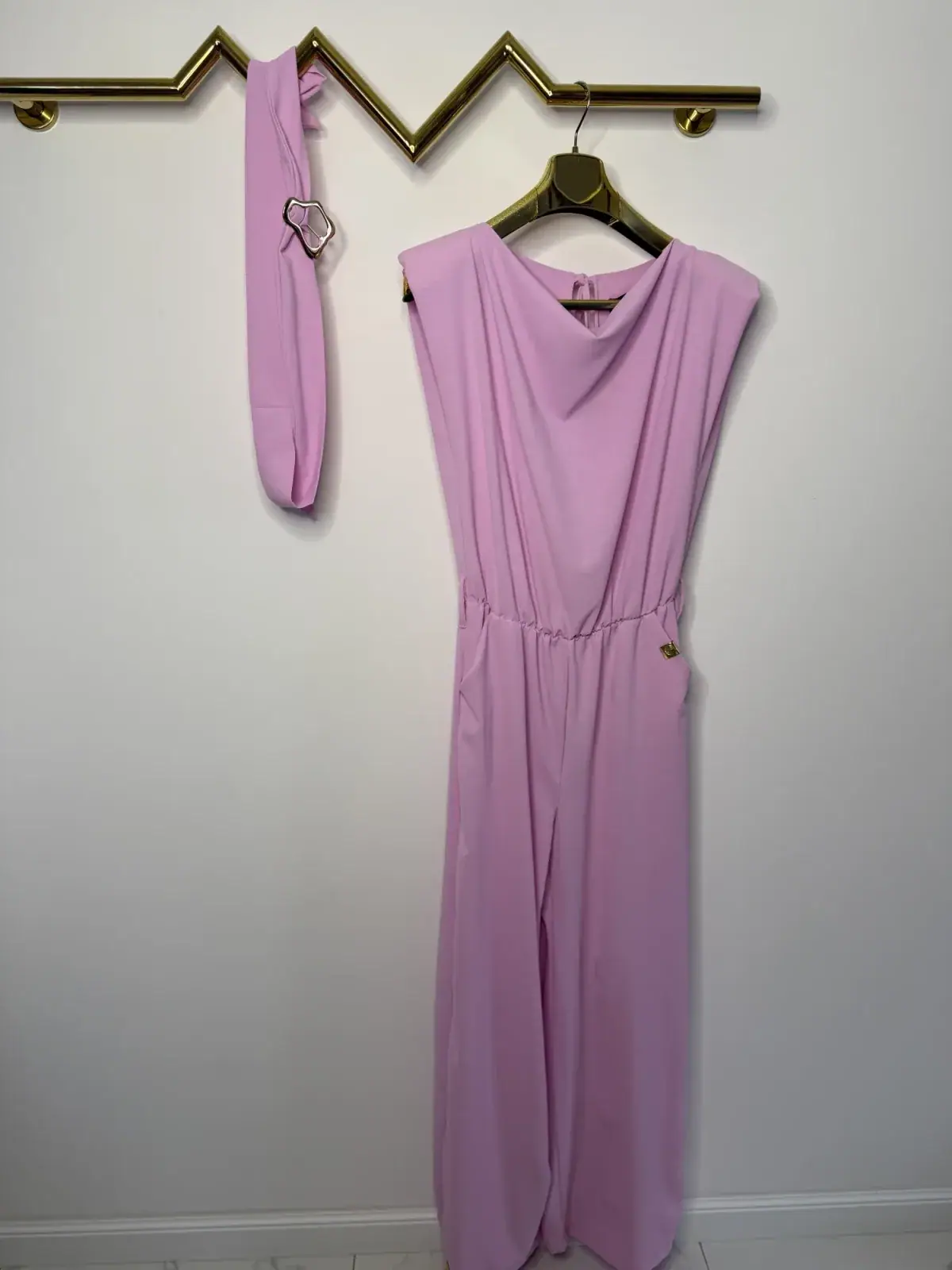 Kombinezon różowy elegancki Pink Mania – miniatura 5 z 9