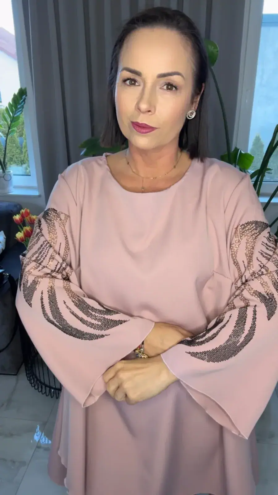 Sukienka Lola Bianka elegancka wizytowa – miniatura 8 z 12