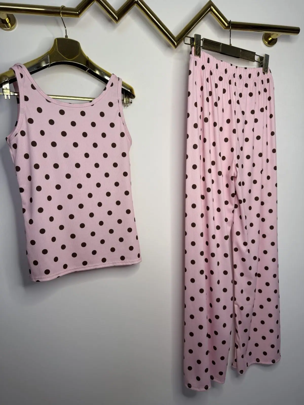 Dres różowy w grochy piękny komplet – miniatura 10 z 11
