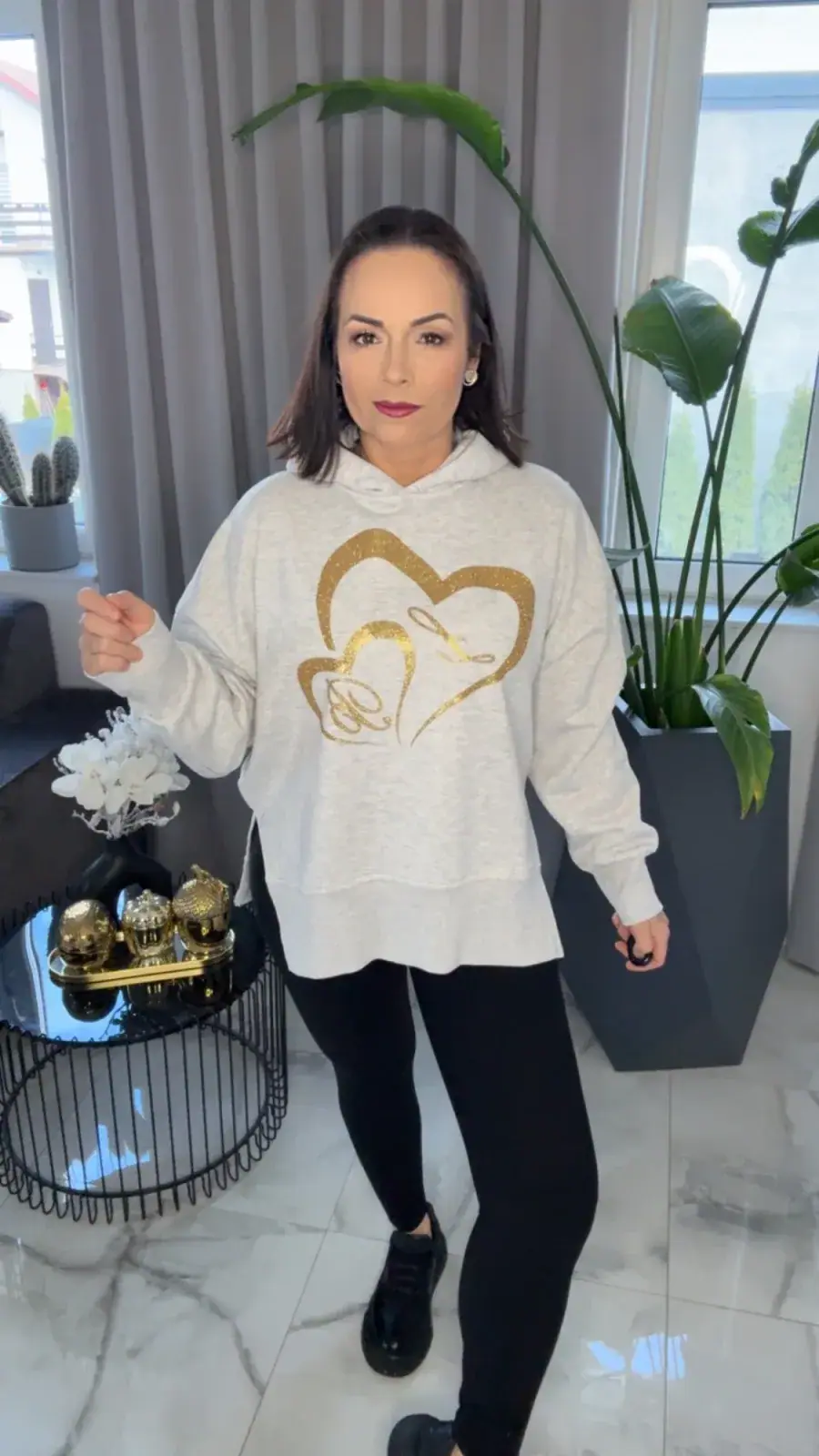 Bluza Lola Bianka szara dresowa – miniatura 5 z 9