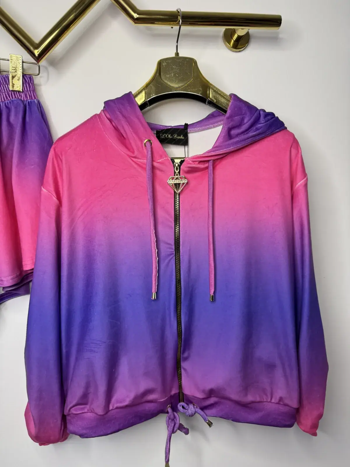 Dres Lola Bianka welurowy różowy – miniatura 5 z 7