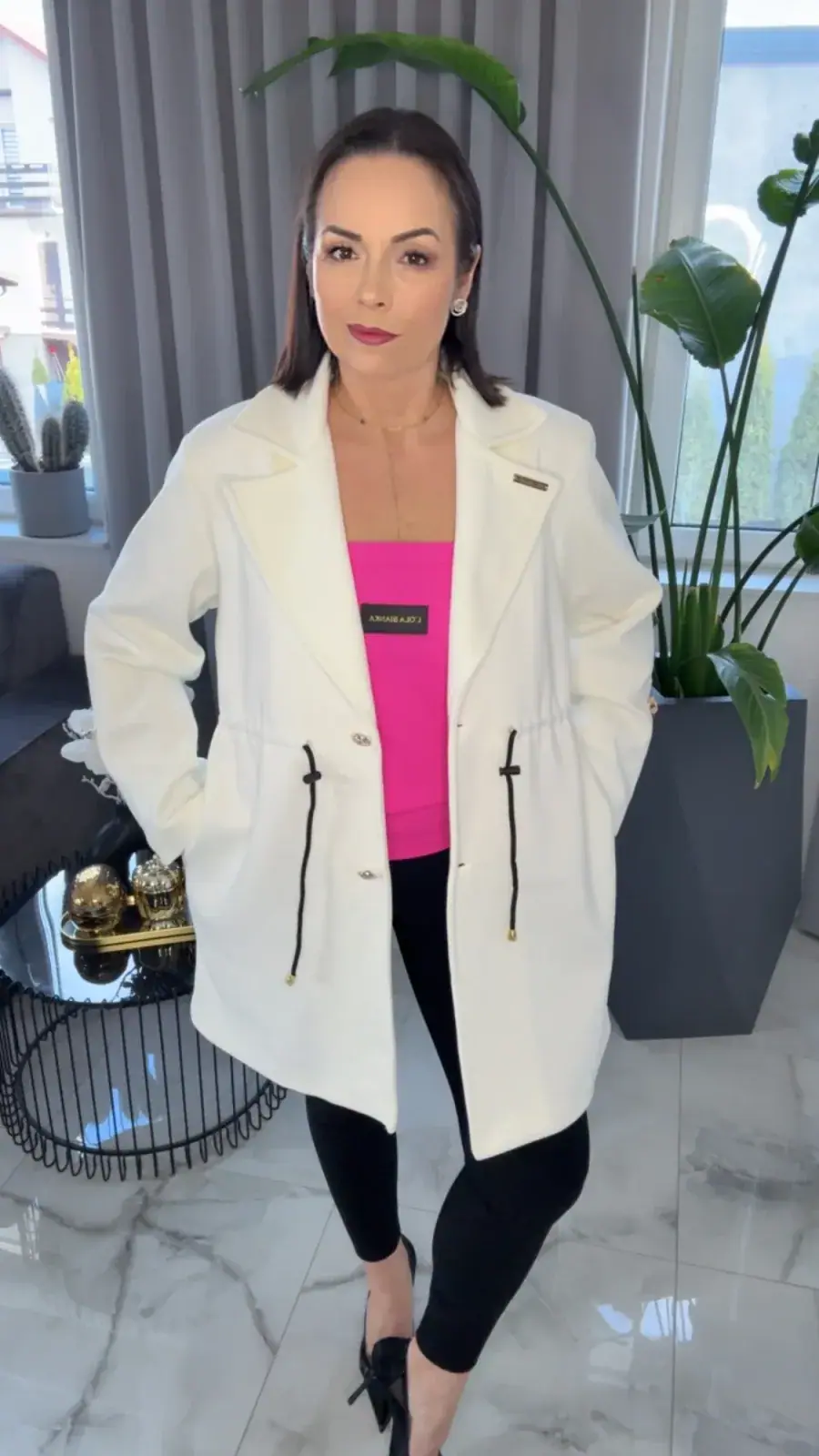 Płaszcz Lola Bianka kremowy elegancki – miniatura 5 z 13