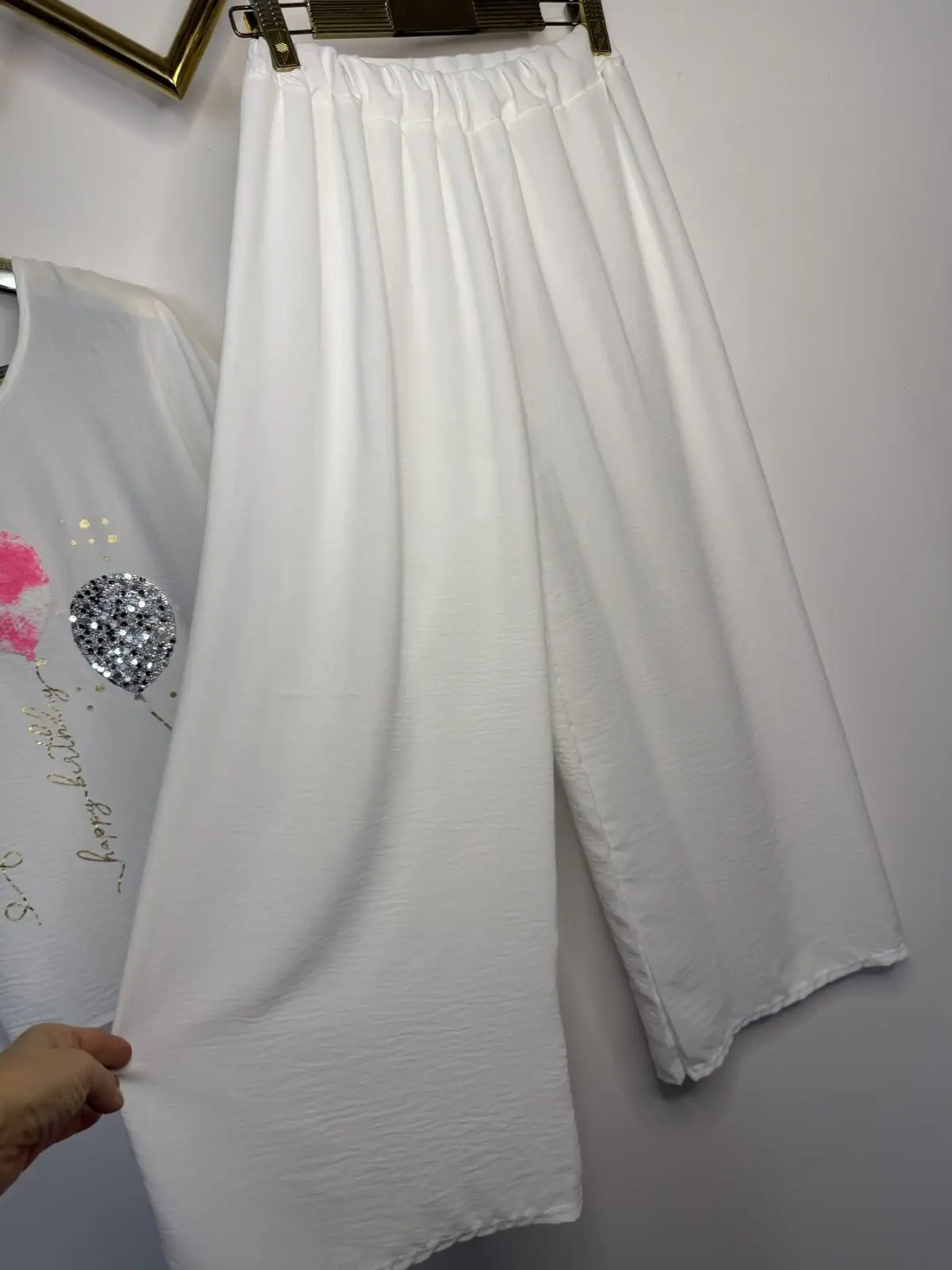 Dres biały letni komplet wygodny – miniatura 11 z 12