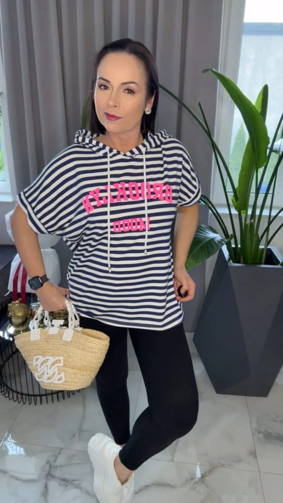 Bluza granatowa z kapturem w paski Brooklyn – miniatura 7 z 11