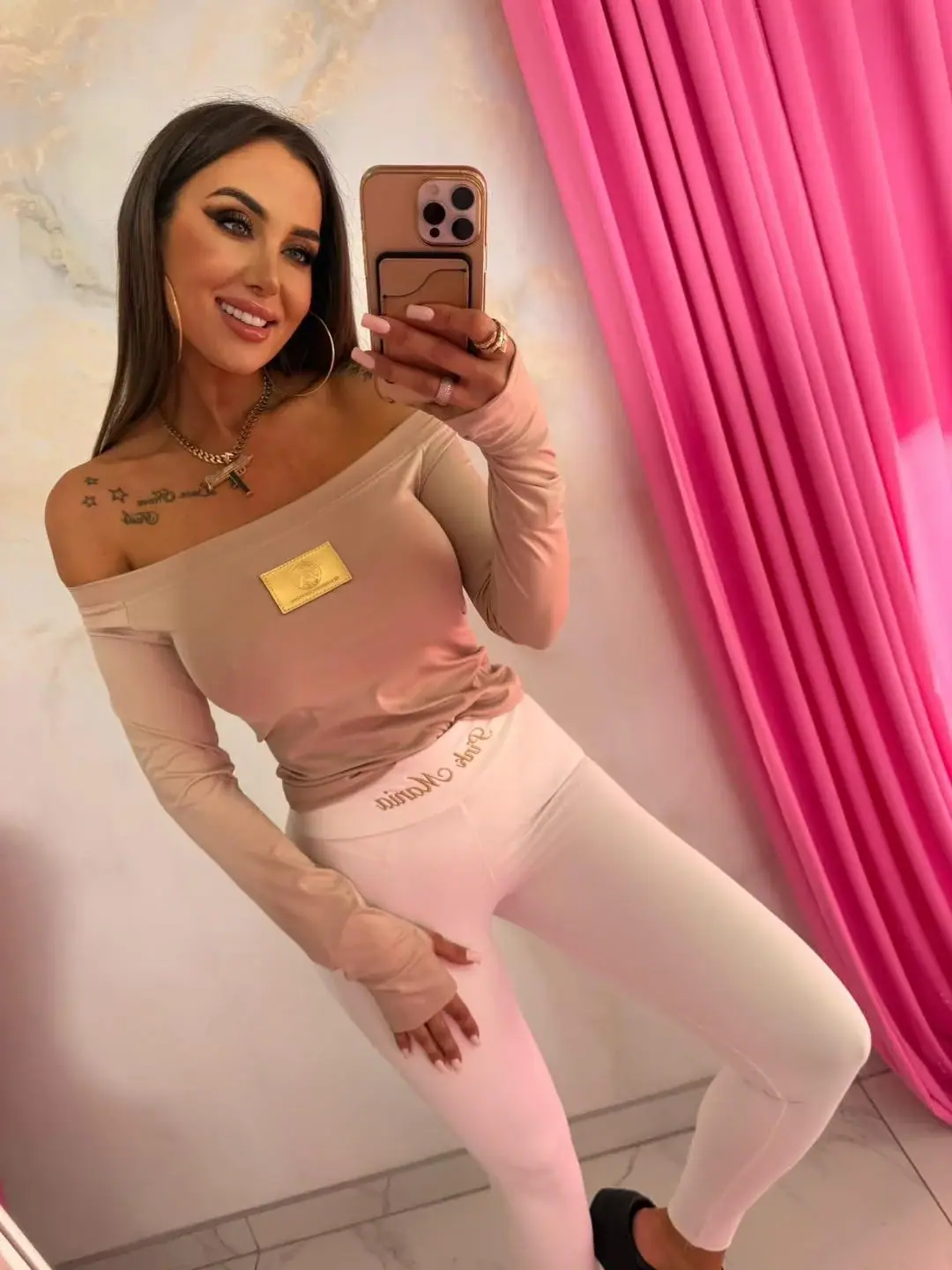 Bluzka Pink Mania hiszpanka beżowa – miniatura 6 z 7