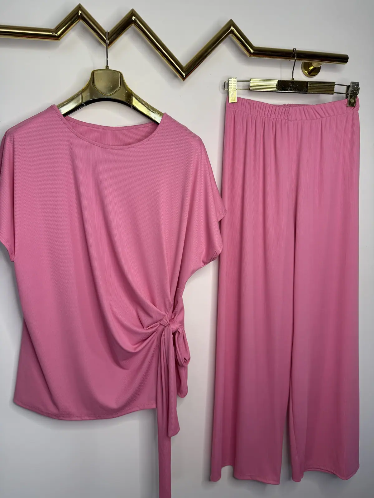 Komplet różowy elegancki dres wygodny – miniatura 7 z 11