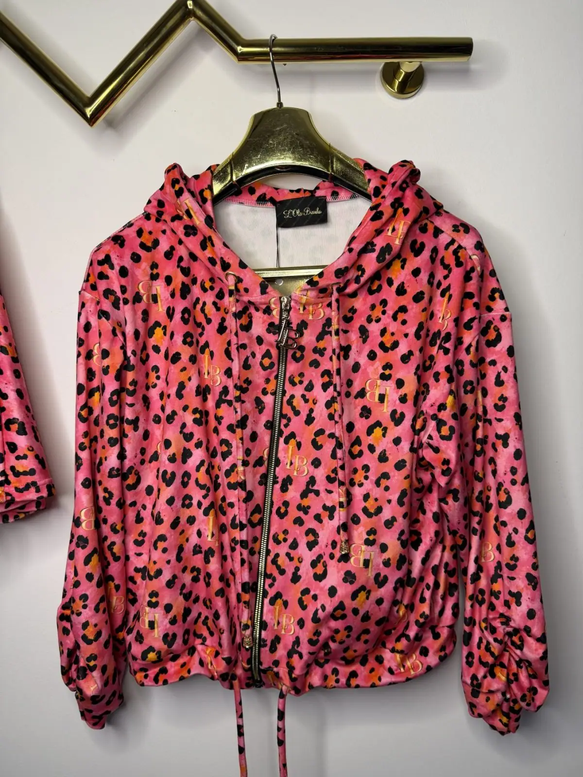 Dres welurowy Lola Bianka różowy bluza spodenki – miniatura 9 z 12