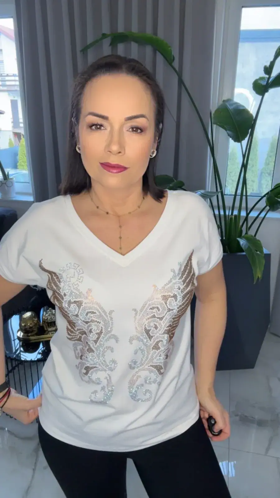 Bluzka Lola Bianka tshirt biały – miniatura 4 z 11