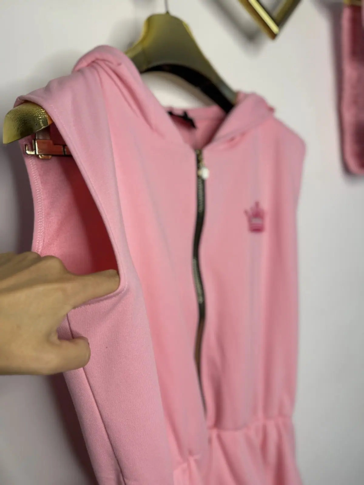 Sukienka różowa bez rękawów Pink Mania – miniatura 6 z 8