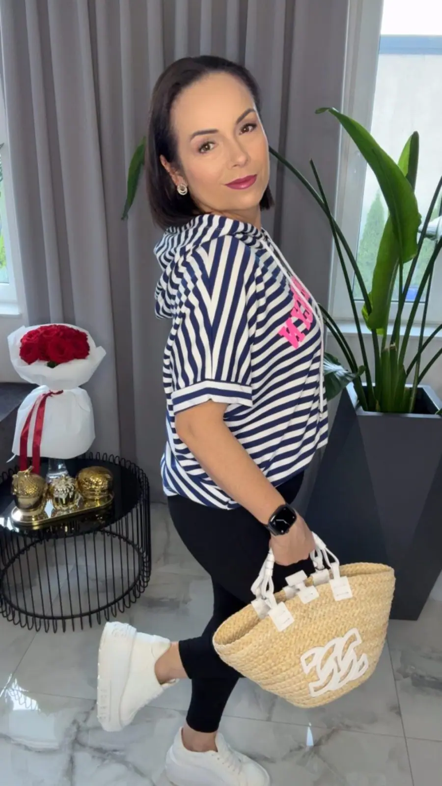 Bluza granatowa z kapturem w paski Brooklyn – miniatura 4 z 11
