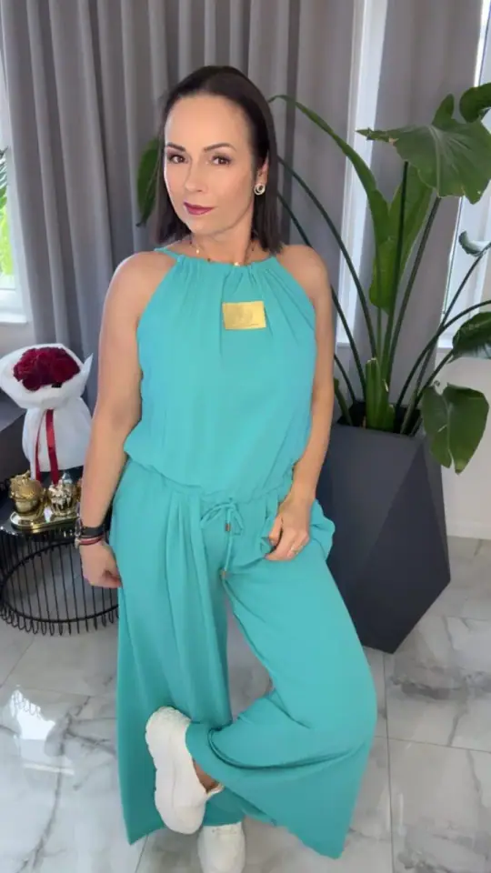 Kombinezon letni turkusowy Lola Bianka, zdjęcie 1 z 2 – odzież damska Victoria Fashion