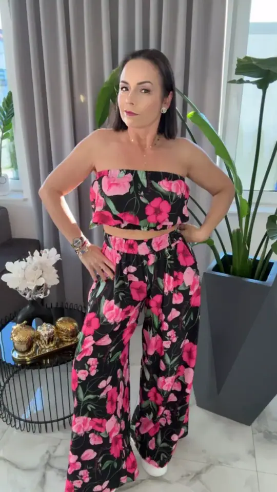 Komplet letni Lola Bianka top spodnie, zdjęcie 1 z 2 – odzież damska Victoria Fashion