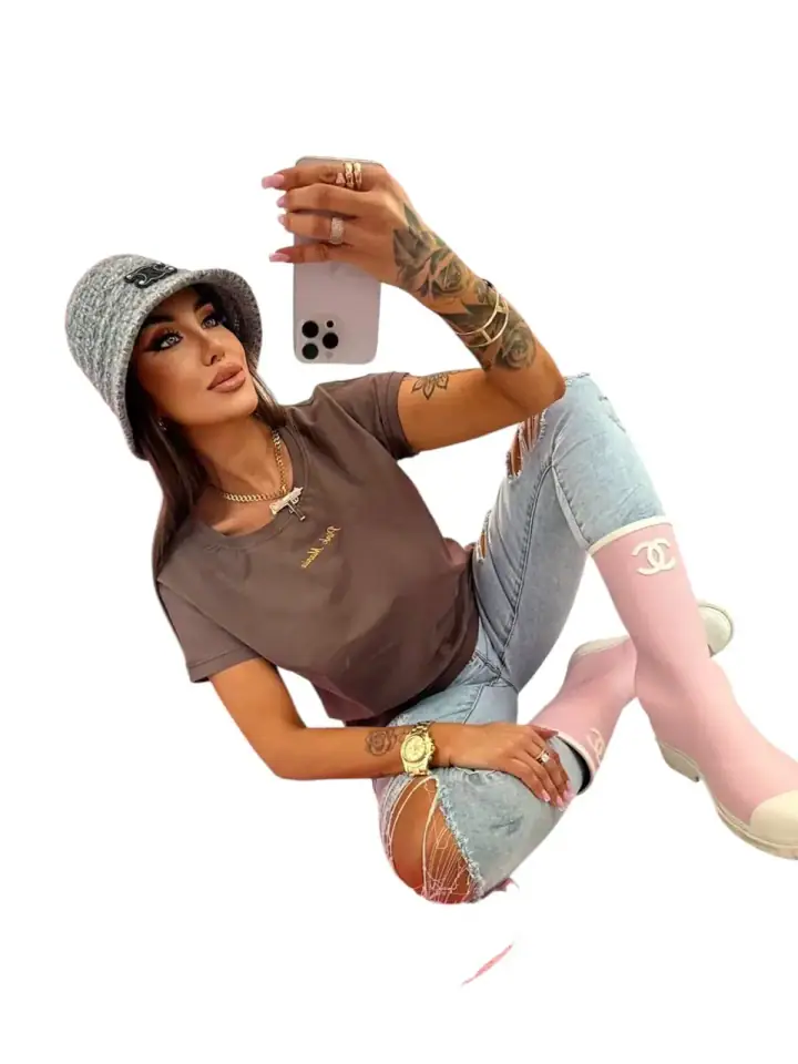 Bluzka Lola Bianka tshirt Pink Mania, zdjęcie 1 z 2 – odzież damska Victoria Fashion