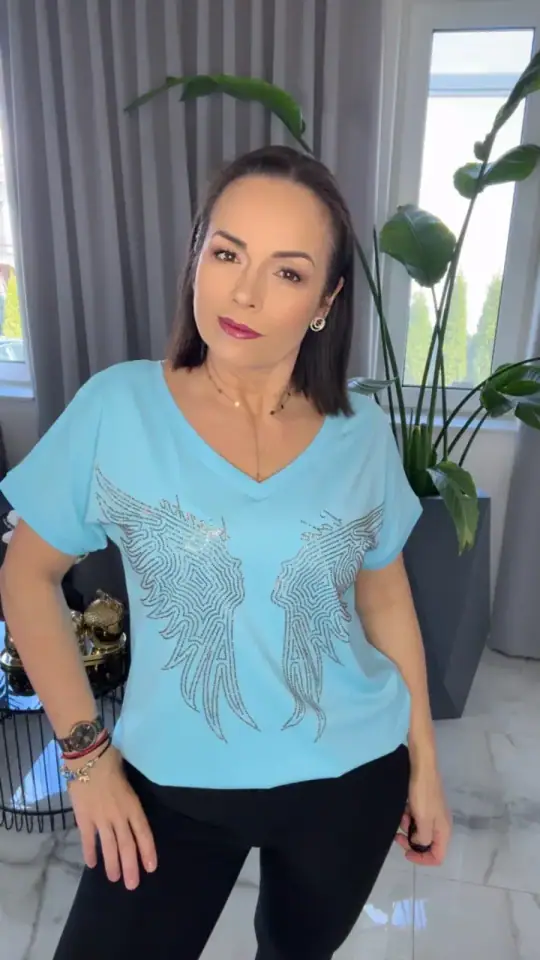Bluzka Lola Bianka tshirt niebieski, zdjęcie 1 z 2 – odzież damska Victoria Fashion