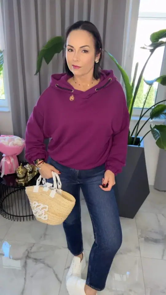 Bluza Pink Mania fioletowa z kapturem, Lola Bianka, zdjęcie 1 z 2 – odzież damska Victoria Fashion