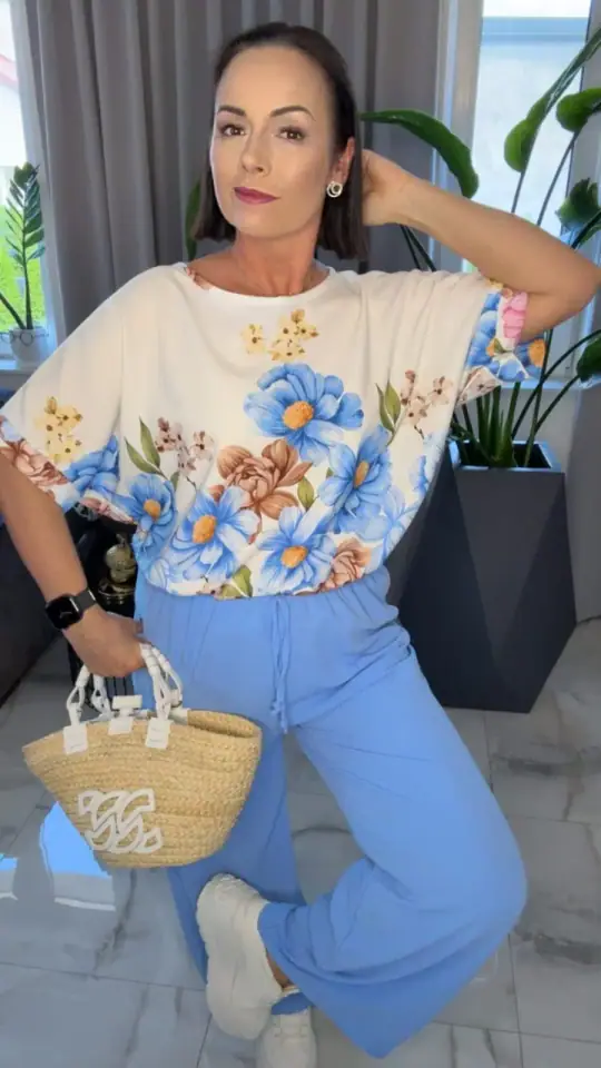 Komplet niebieski elegancki, zdjęcie 2 z 2 – odzież damska Victoria Fashion