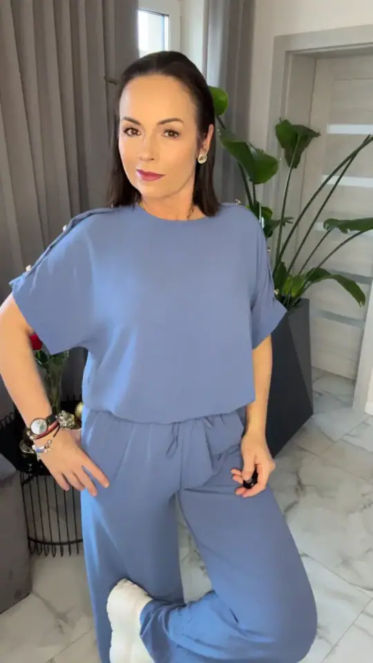 Komplet niebieski elegancki dres, zdjęcie 2 z 2 – odzież damska Victoria Fashion