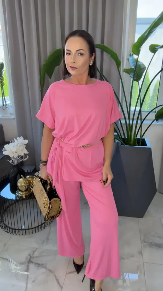 Komplet różowy elegancki dres wygodny, zdjęcie 1 z 2 – odzież damska Victoria Fashion
