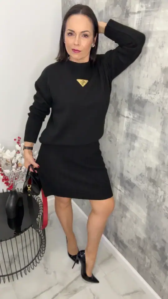 Komplet Lola Bianka czarny dzianinowy, zdjęcie 1 z 2 – odzież damska Victoria Fashion
