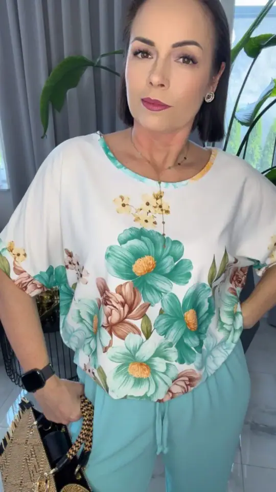 Komplet letni elegancki lazurowy, zdjęcie 2 z 2 – odzież damska Victoria Fashion