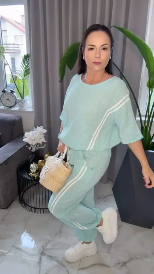 Dres bawełniany miętowy wygodny, zdjęcie 2 z 2 – odzież damska Victoria Fashion