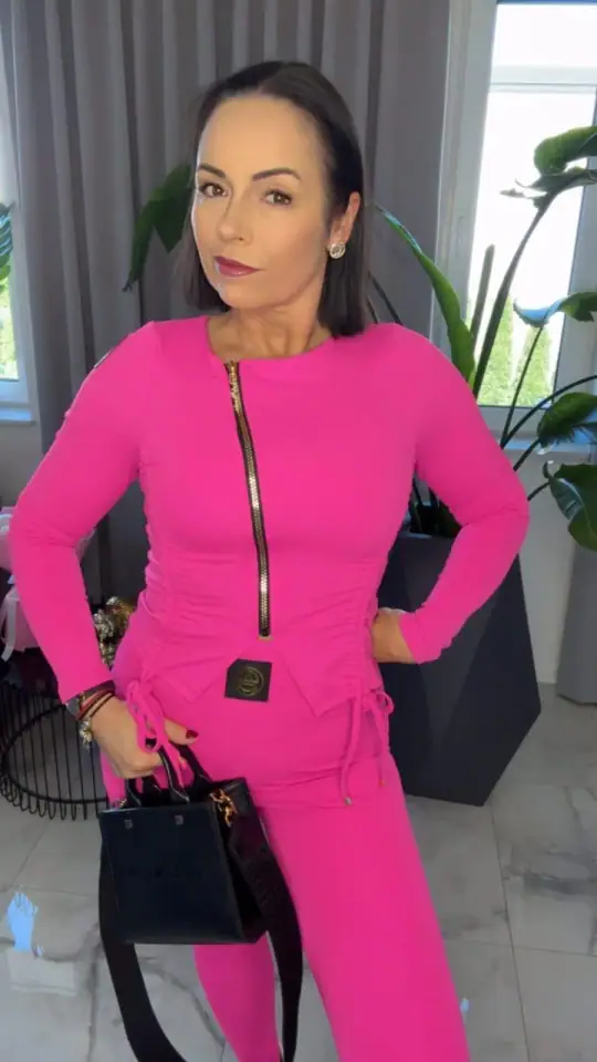 Komplet różowy Pink Mania bluzka leginsy piękny zestaw, Lola Bianka, zdjęcie 2 z 2 – odzież damska Victoria Fashion