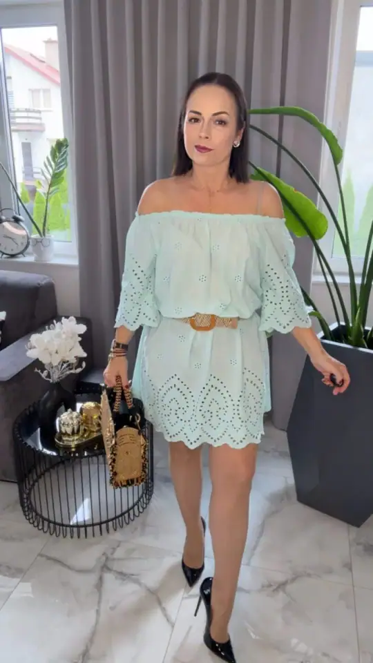 Sukienka miętowa bawełniana piękna i wygodna, zdjęcie 1 z 2 – odzież damska Victoria Fashion