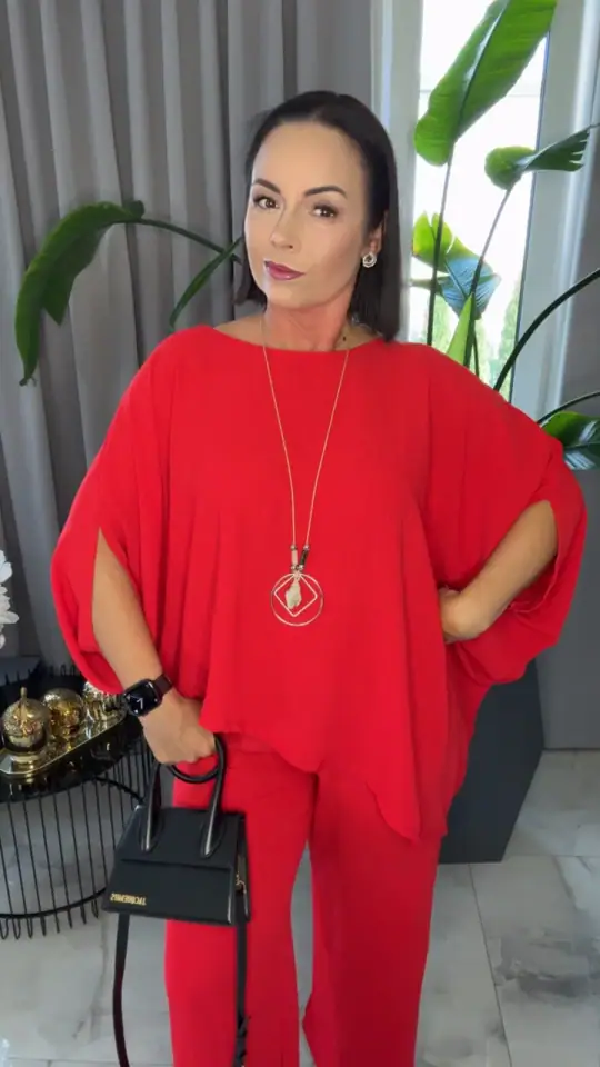 Komplet czerwony elegancki piękny dres, zdjęcie 1 z 2 – odzież damska Victoria Fashion