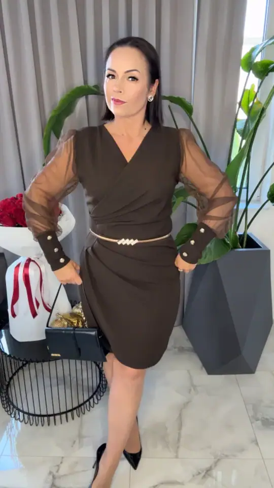 Sukienka brązowa elegancka piękna, zdjęcie 1 z 2 – odzież damska Victoria Fashion