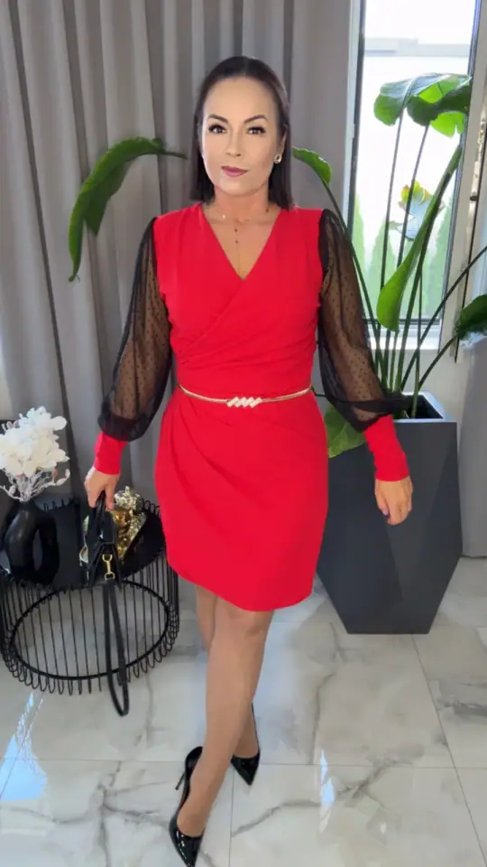 Sukienka czerwona elegancka, zdjęcie 1 z 2 – odzież damska Victoria Fashion