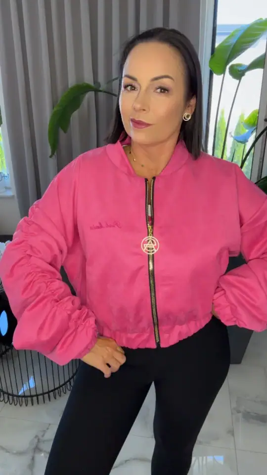 Kurtka różowa bomberka Pink Mania, Lola Bianka, zdjęcie 1 z 2 – odzież damska Victoria Fashion