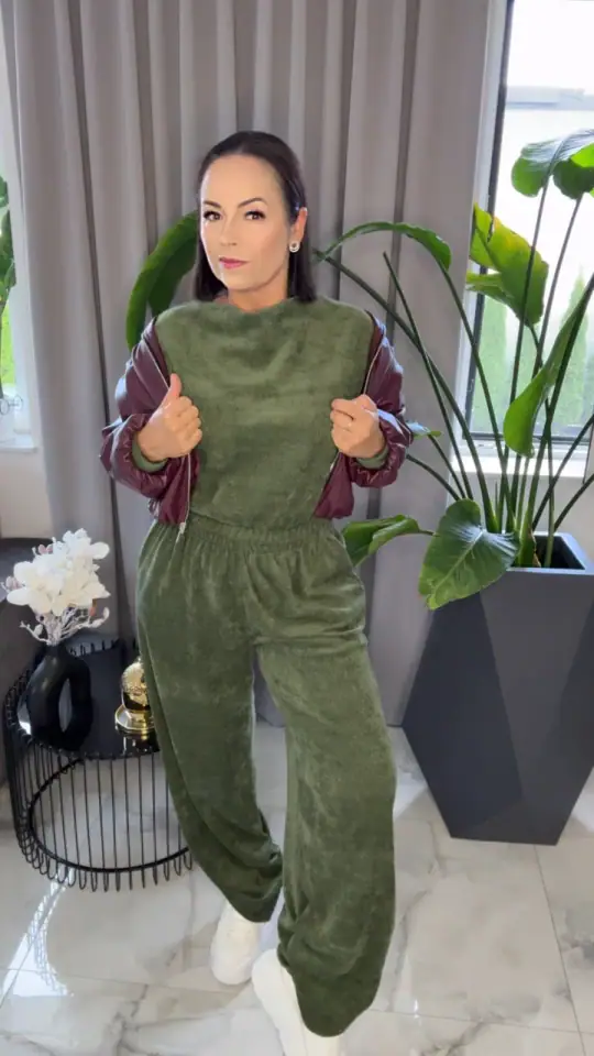 Dres khaki piękny i genialnie wygodny, zdjęcie 1 z 2 – odzież damska Victoria Fashion