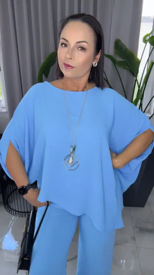 Komplet błękitny elegancki dres, zdjęcie 2 z 2 – odzież damska Victoria Fashion