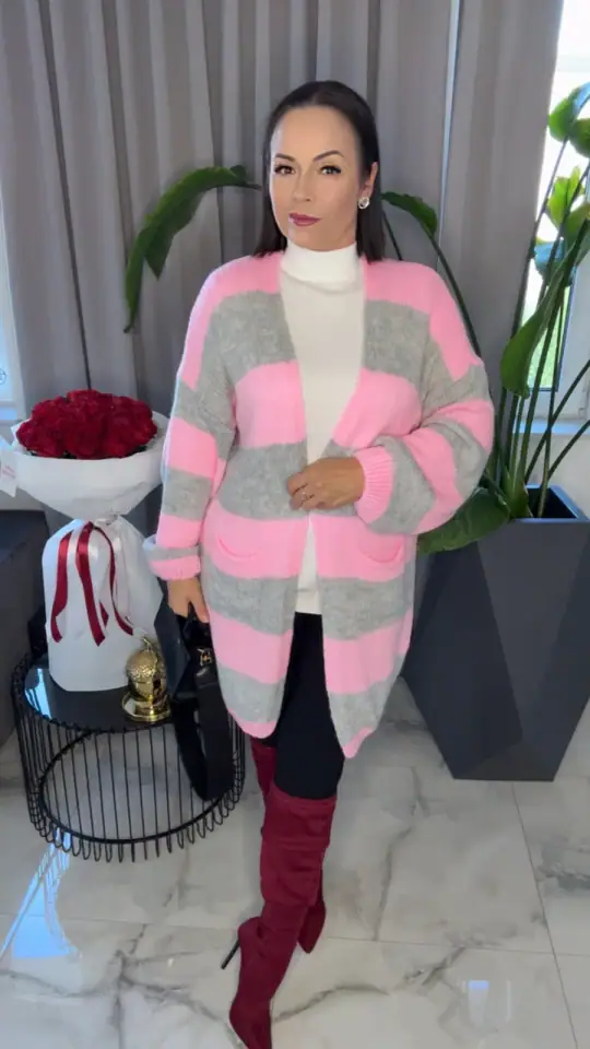 Sweter długi kardigan różowy piękny, zdjęcie 1 z 2 – odzież damska Victoria Fashion