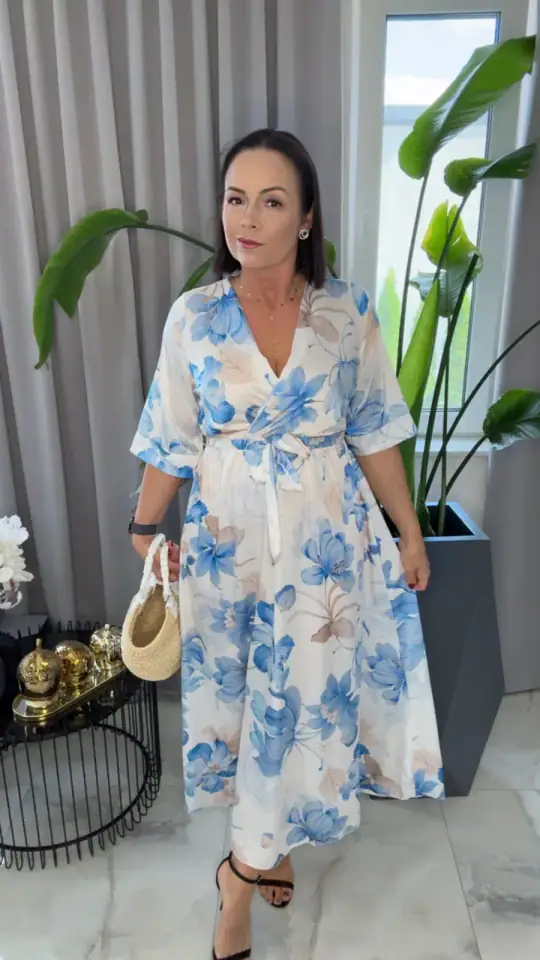 Sukienka elegancka satynowa w kwiaty długa, zdjęcie 2 z 2 – odzież damska Victoria Fashion