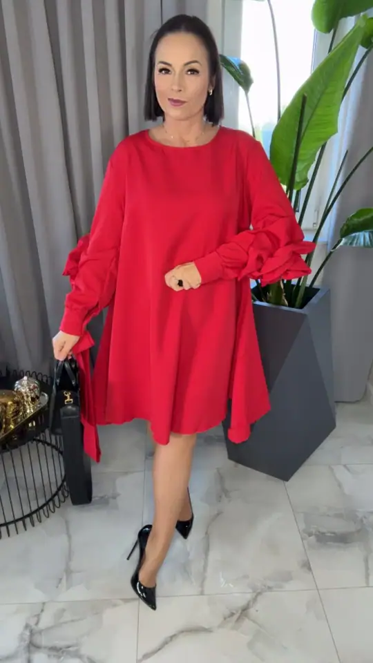 Sukienka czerwona Lola Bianka, zdjęcie 1 z 2 – odzież damska Victoria Fashion