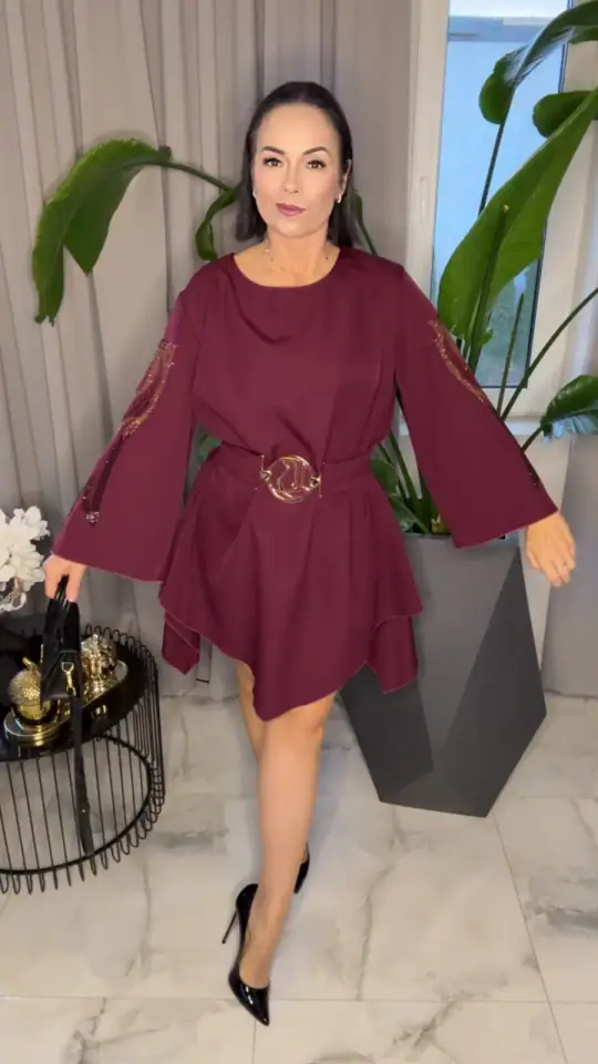 Sukienka Lola Bianka bordowa elegancka, zdjęcie 1 z 2 – odzież damska Victoria Fashion