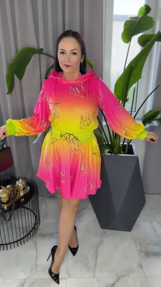Sukienka welurowa Lola Bianka ombre piękna, zdjęcie 1 z 2 – odzież damska Victoria Fashion