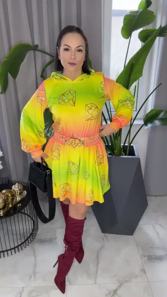 Sukienka welurowa Lola Bianka żółta piękna, zdjęcie 1 z 2 – odzież damska Victoria Fashion