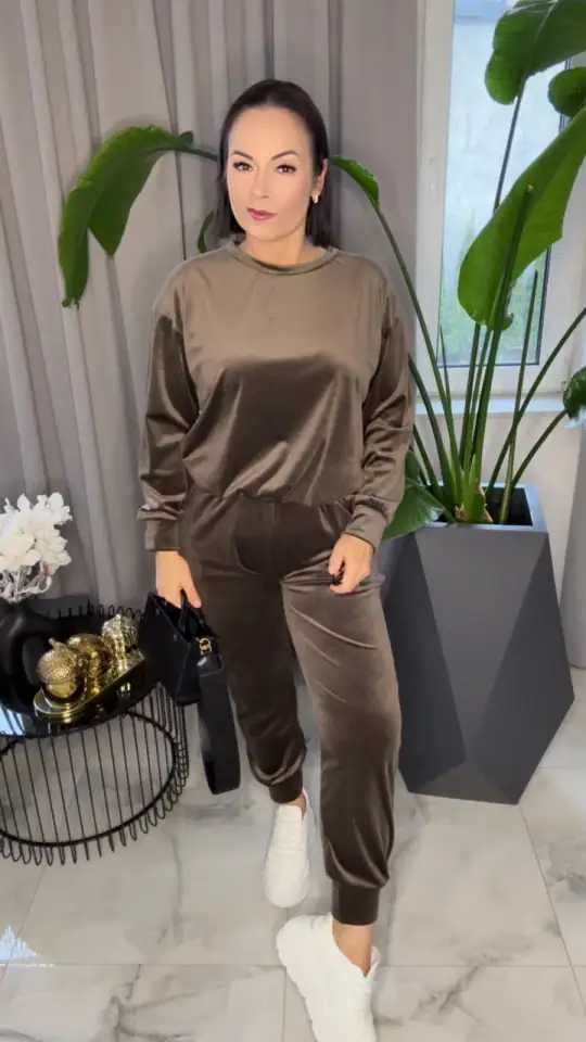 Dres welurowy brązowy wygodny komplet, zdjęcie 2 z 2 – odzież damska Victoria Fashion