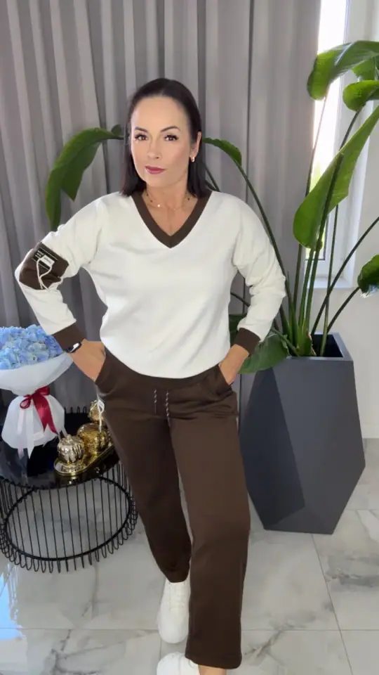 Dres brązowy piękny komplet, zdjęcie 1 z 2 – odzież damska Victoria Fashion