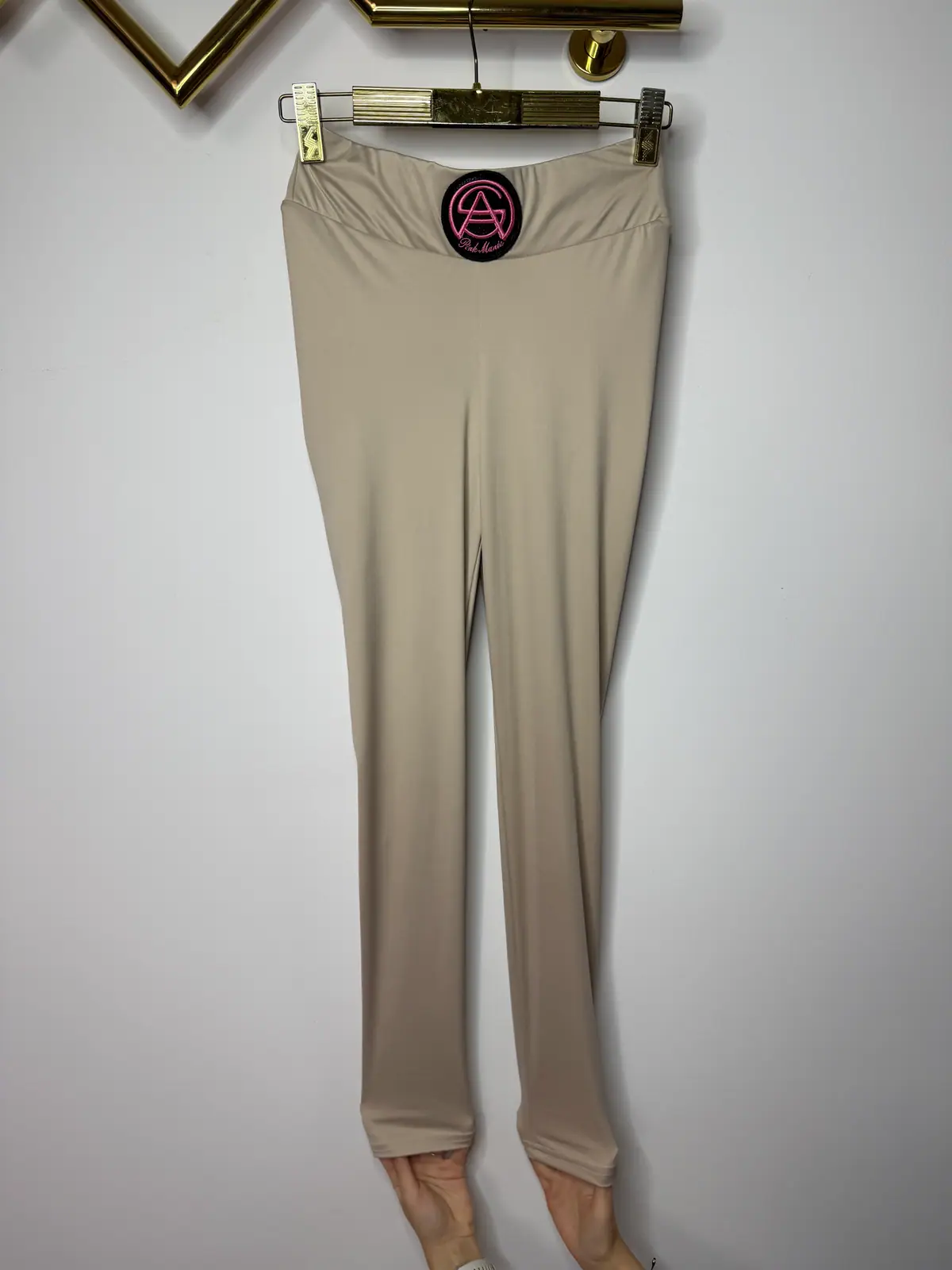 Leginsy beżowe Pink Mania M/L – miniatura 11 z 11
