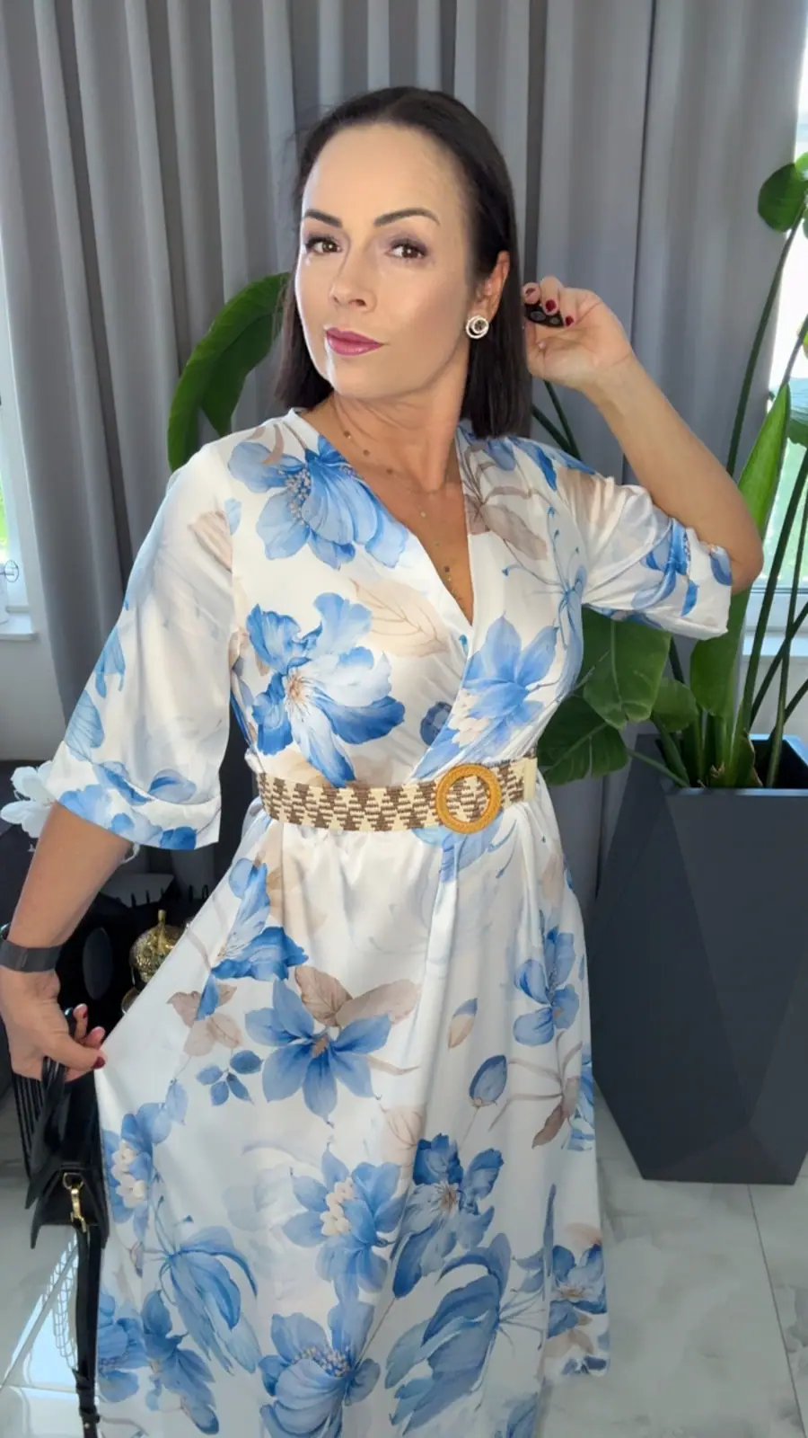 Sukienka elegancka satynowa w kwiaty długa – miniatura 6 z 12