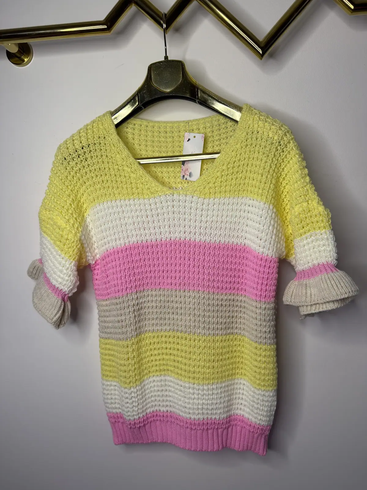 Sweter żółty w paski krótki rękawek cudny – miniatura 8 z 10