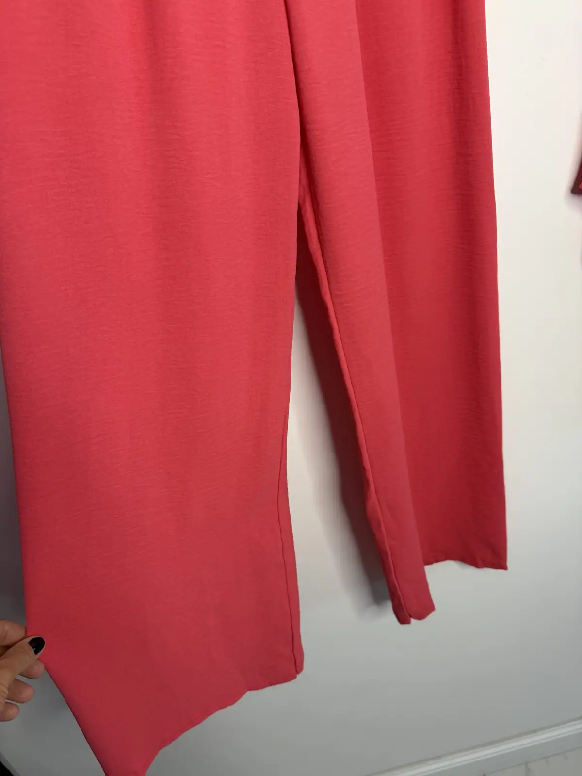 Komplet elegancki koralowy piękny dres – miniatura 8 z 10
