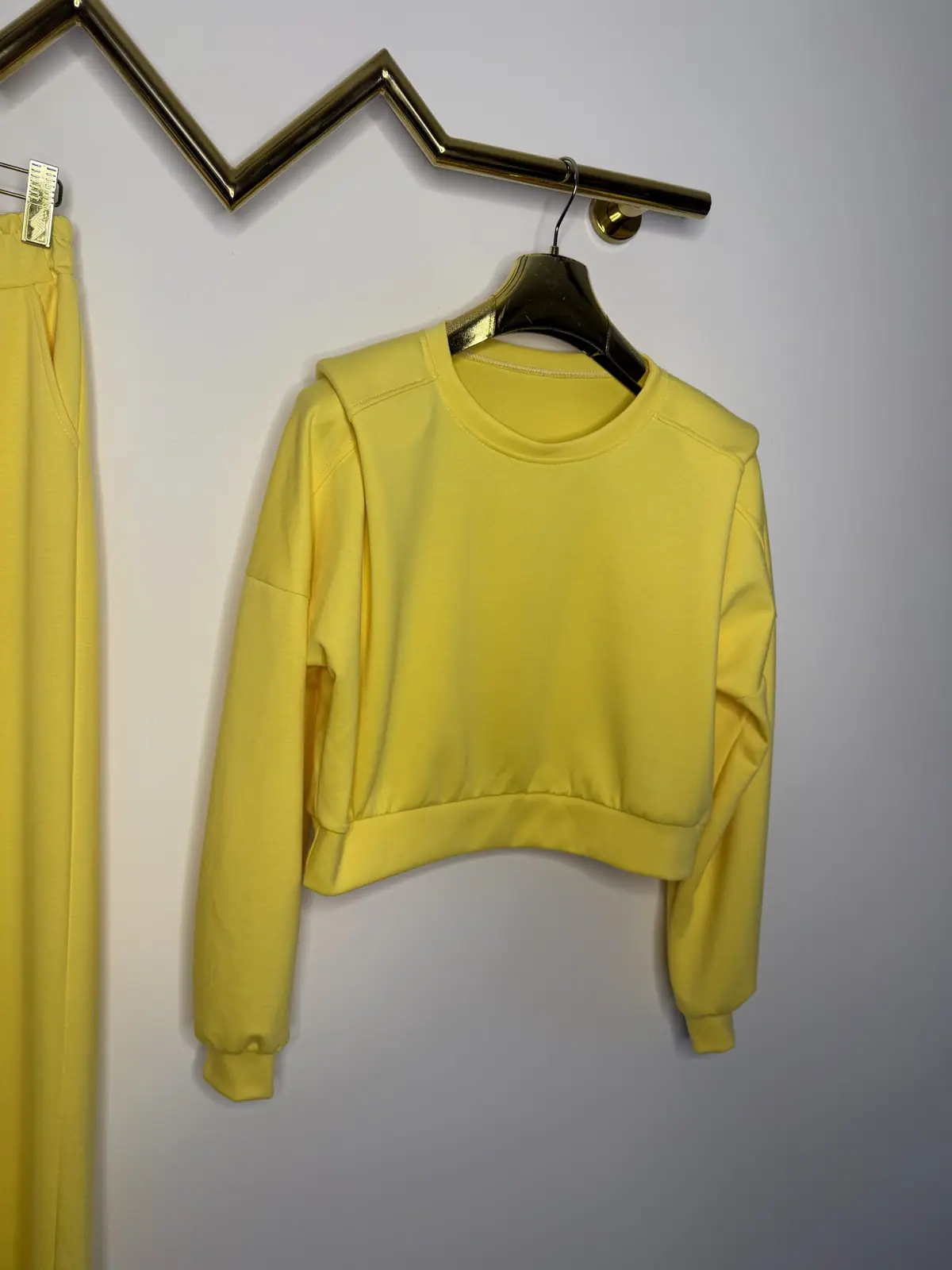 Dres żółty piękny komplet z lekką wadą – miniatura 5 z 7