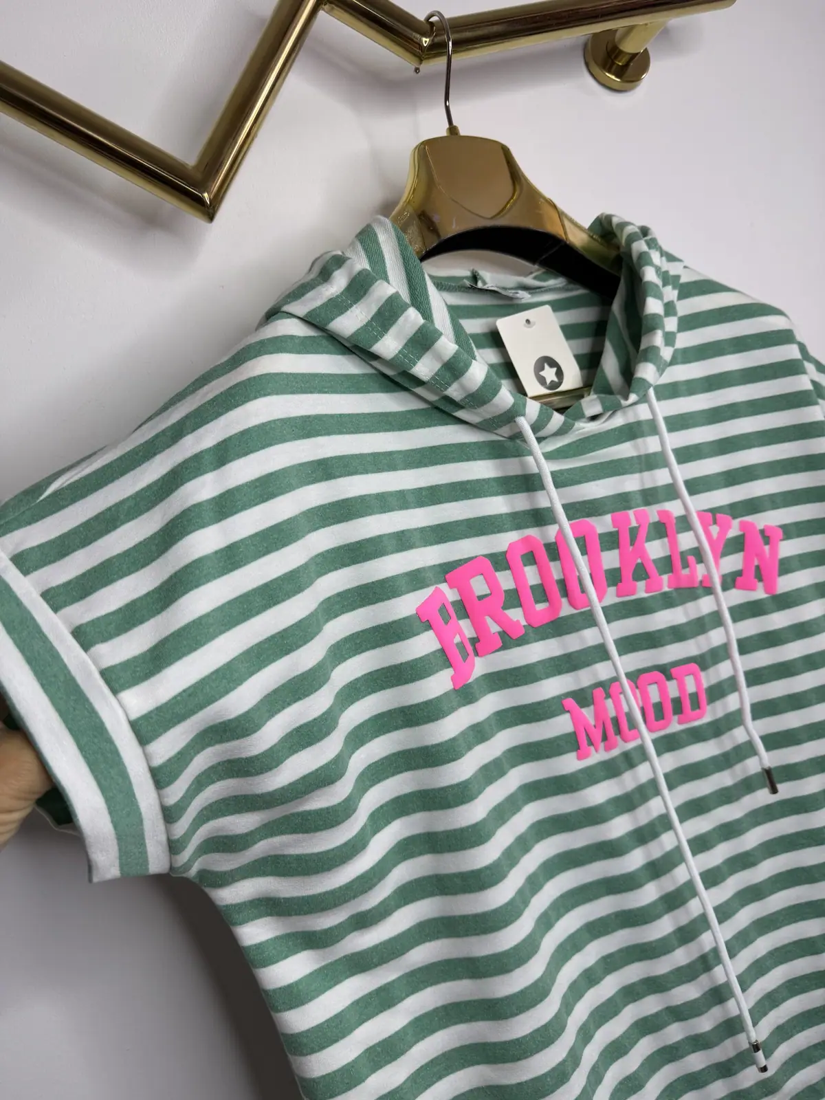 Bluza z kapturem zielona wygodna – miniatura 6 z 8